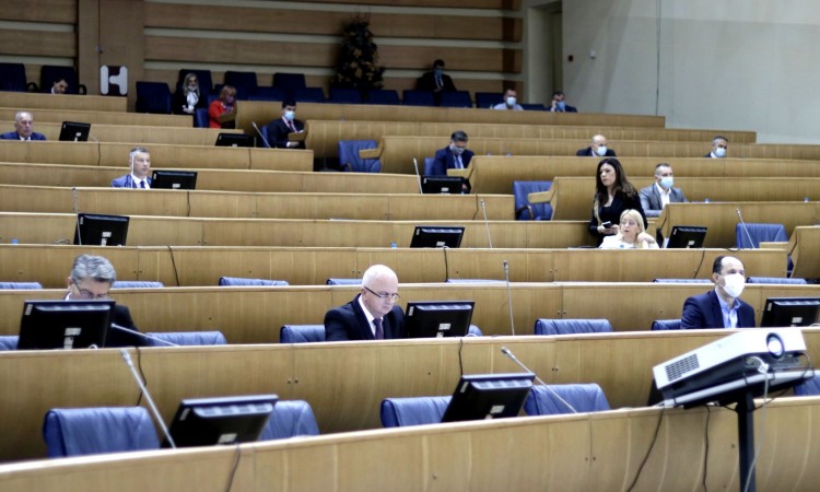 Poslanici neće raspravljati o predloženoj deklaraciji o govoru mržnje