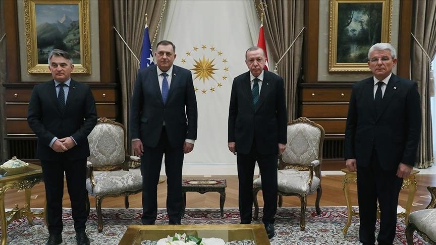 Članovi Predsjedništva BiH na SEECP samitu u Antaliji