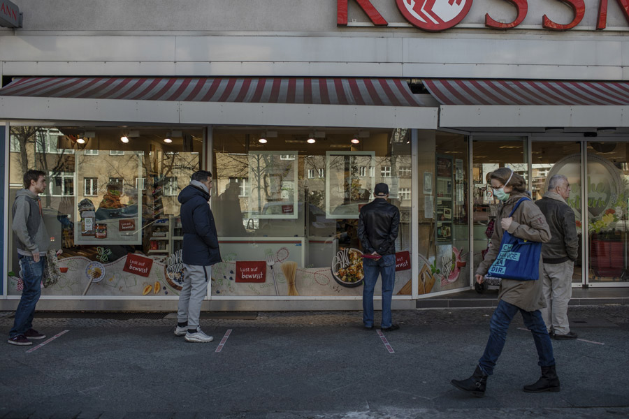 U Njemačkoj počeo projekat - 122 osobe primat će bezuslovno 1.200 eura mjesečno