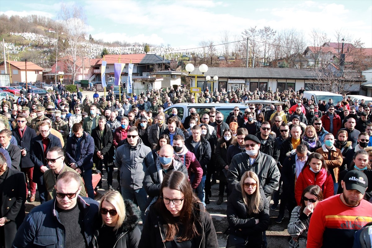 Veliki broj građana na posljednjem ispraćaju Radeta Šimića