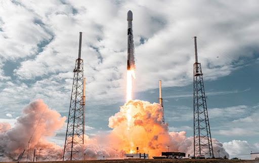 Raketa SpaceX-a poletjela u svemir s rekordnim brojem satelita