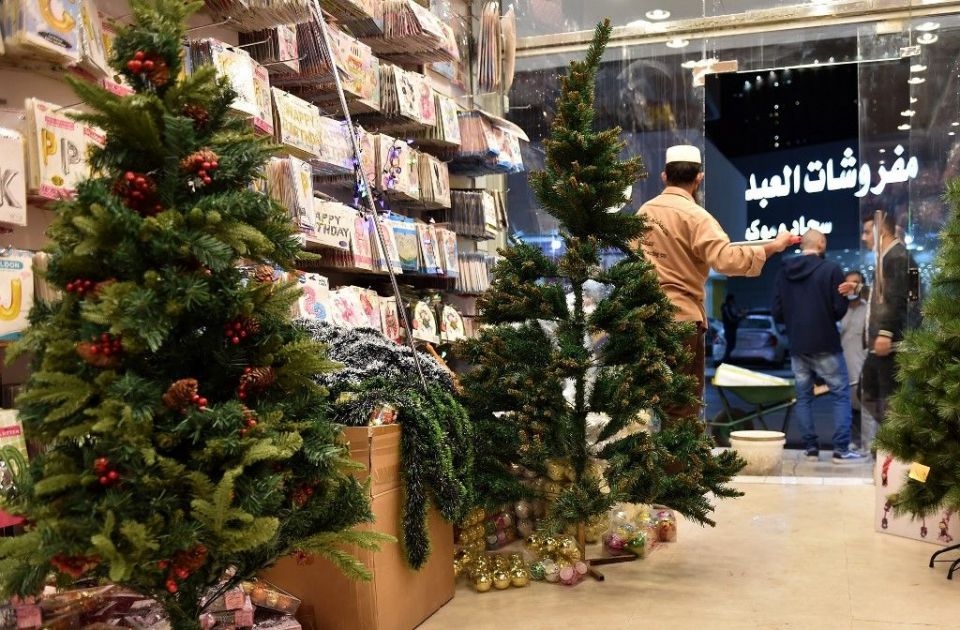 U Rijadu prodaja božićnih ukrasa - znak razvoja u Saudijskoj Arabiji