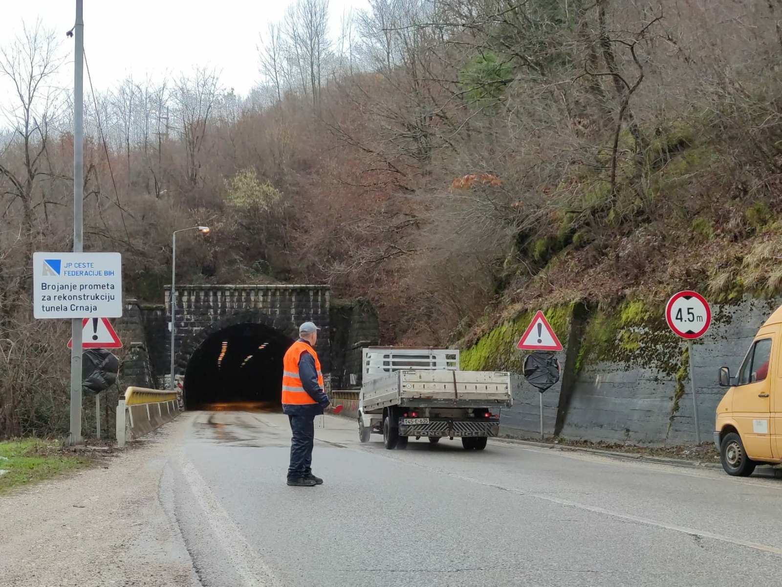 Počeli su pripremni radovi na tunelu Crnaja, mještani negoduju