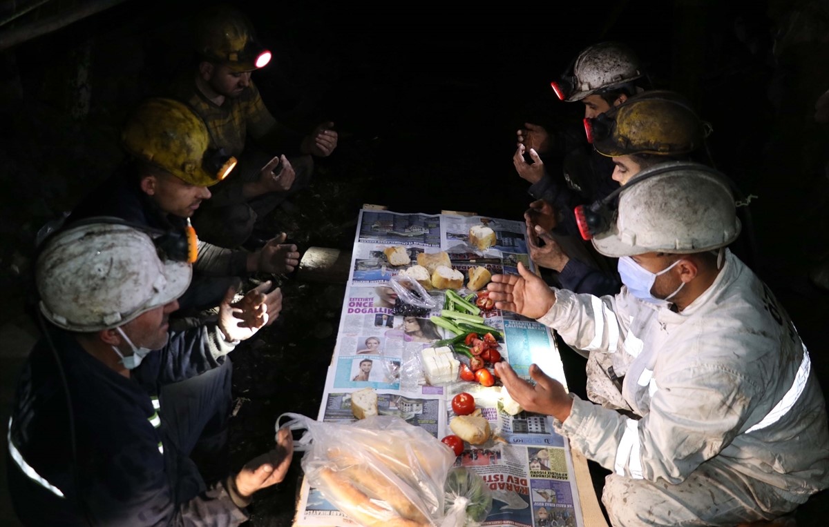 Turska: Prvi ramazanski sehur u rudniku