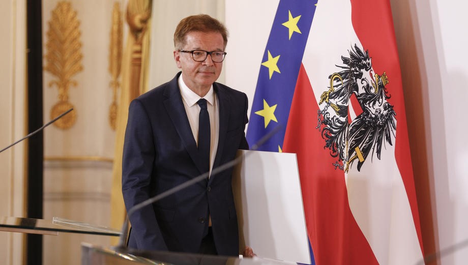 Ministar zdravstva Austrije podnio ostavku zbog iscrpljujućeg posla