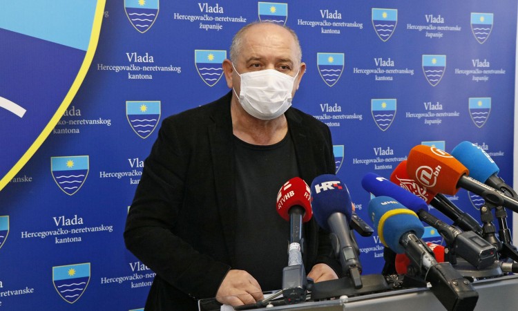 Moguće angažiranje neuposlenih sanitarnih inspektora pri praćenju mjera u HNK