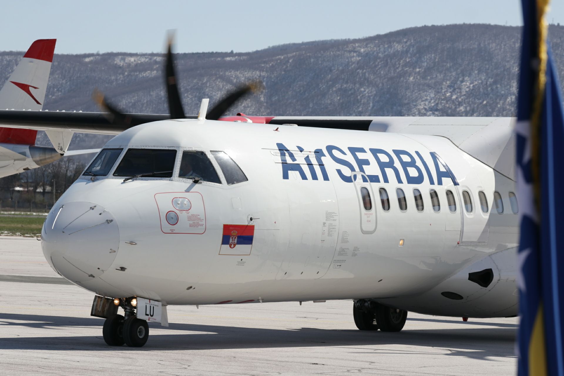 Iz Srbije stiglo deset hiljada vakcina AstraZeneca za građane KS