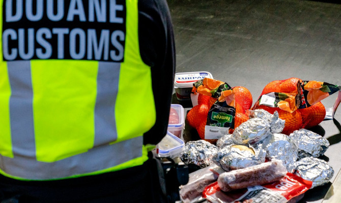 Britanskim vozačima nizozemska policija plijeni - sendviče
