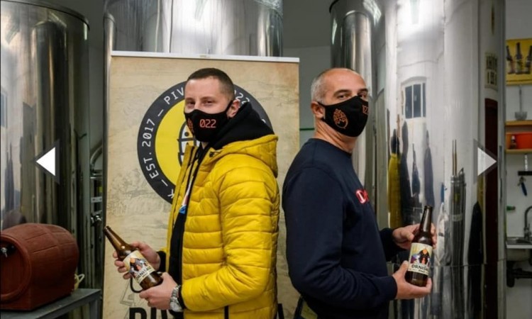 Kontroverznu utakmicu s KK Bosna Šibenčani obilježili posebnim pivom