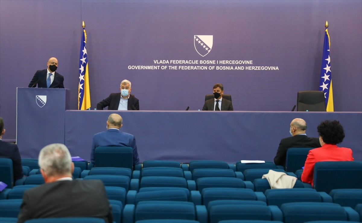 U Vladi FBiH sastanak o epidemiološkoj situaciji i nabavci vakcina