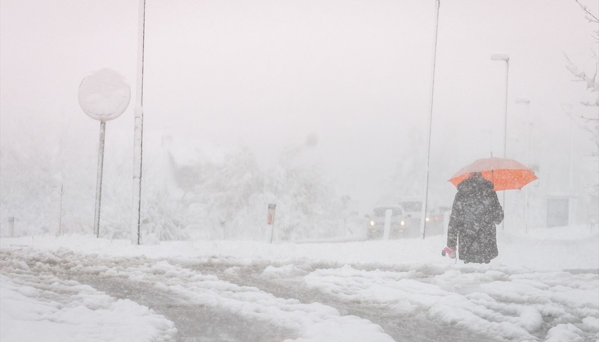 ”Zima” u aprilu: Snijeg prekrio veći dio Slovenije