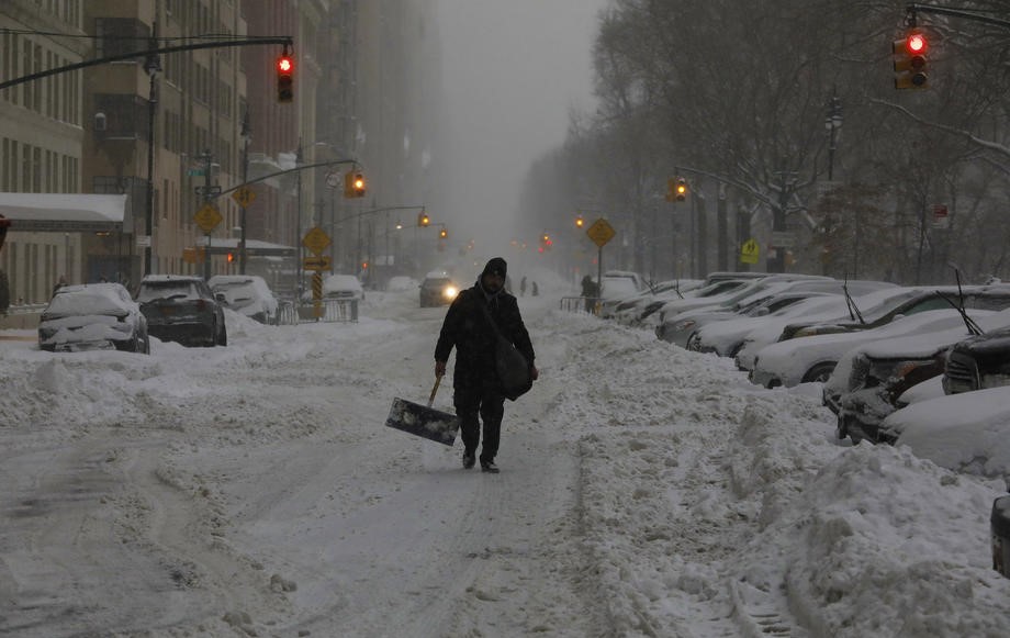 Snažna snježna oluja na sjeveroistoku SAD-a