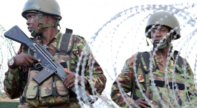 Auto bombom izveden samoubilački napad na vojnu bazu u Somaliji