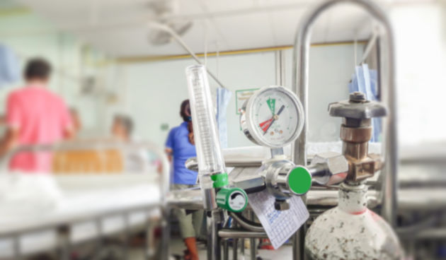 Oboljeli od covida spremnikom za kisik usmrtio drugog pacijenta