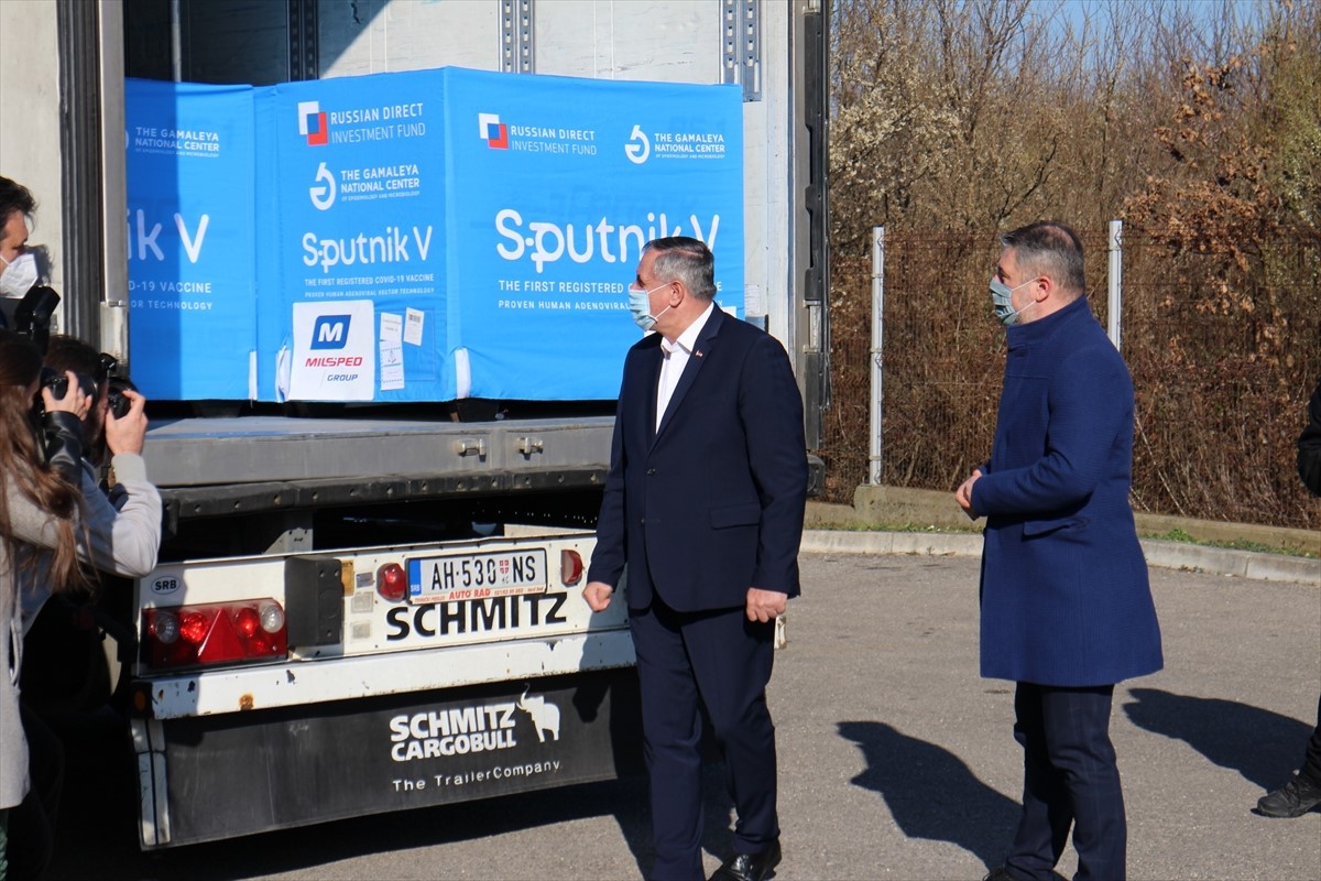 U RS stiglo 20.000 doza druge komponente vakcine Sputnik V