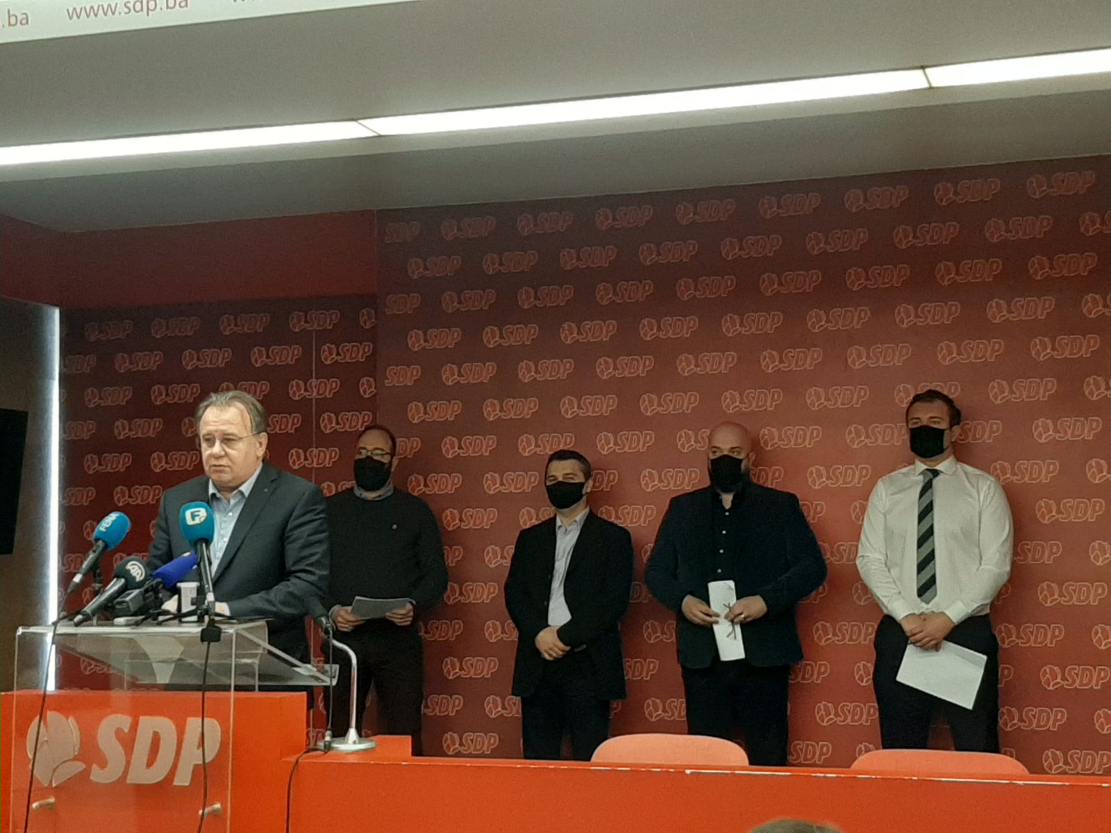 "Srebrenicom se treba baviti u kontinuitetu, a ne samo kada su izbori"