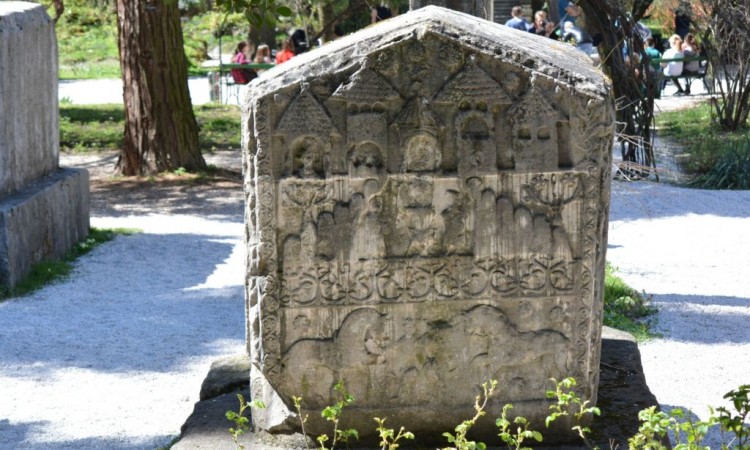 Komisija upozorava na ilegalna arheološka iskopavanja