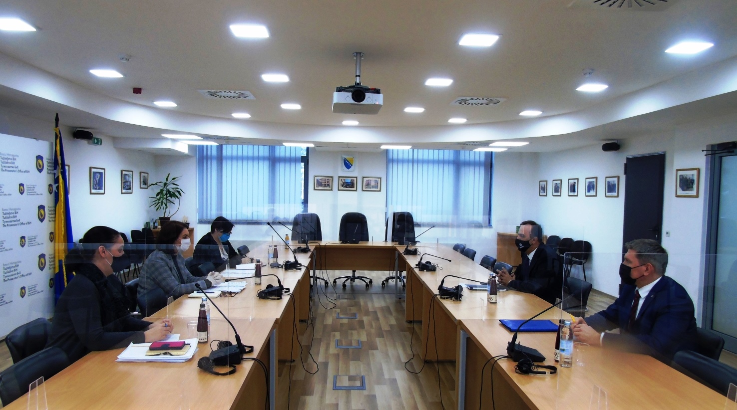 Tadić sa veleposlanikom Ukrajine: Institucije što prije da odgovore o predmetu 'Ikona'