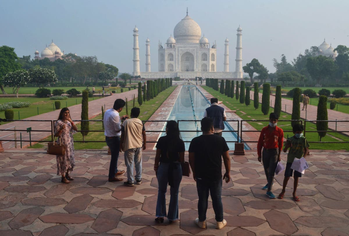 Indija otvorila za posjetioce spomenik ljubavi Taj Mahal