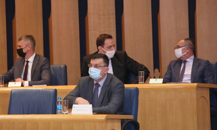 "U ponedjeljak bi trebala biti usvojena odluka o uvjetima ulaska u BiH"