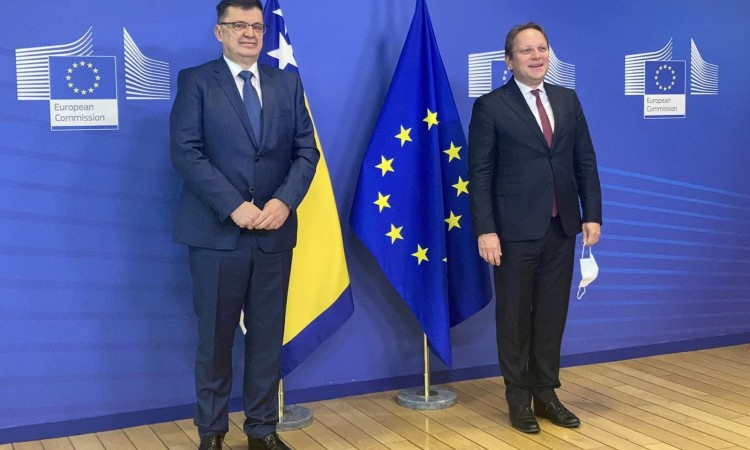 Tegeltija-Varhelyi: Provođenje reformskih procesa za ubrzanje evropskog puta BiH