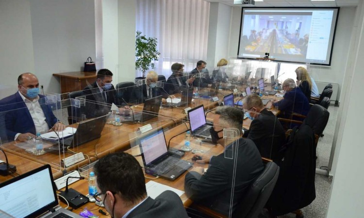 Vlada FBiH: Striktno poštovati Uredbu o regulaciji sektora gasne privrede