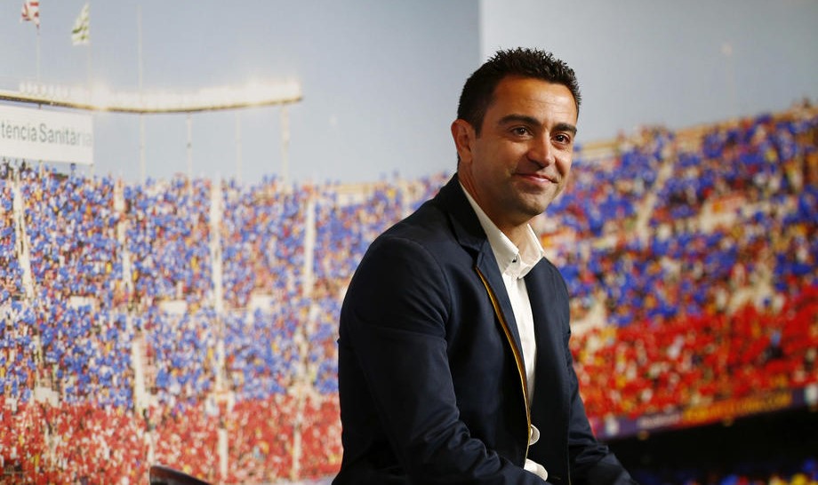 Xavi odbacio mogućnost dolaska na klupu Barcelone