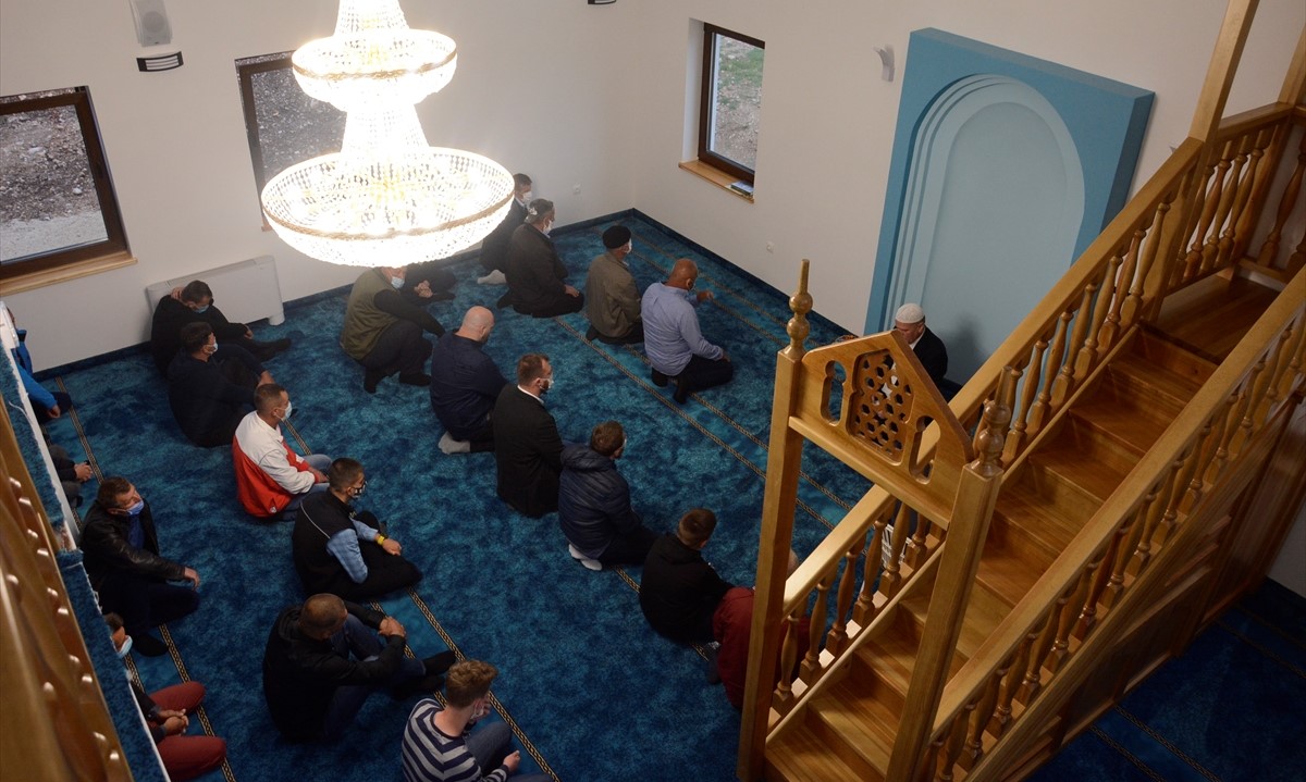 Bajram-namaz po prvi put klanjan u novosagrađenoj džamiji u Željuši