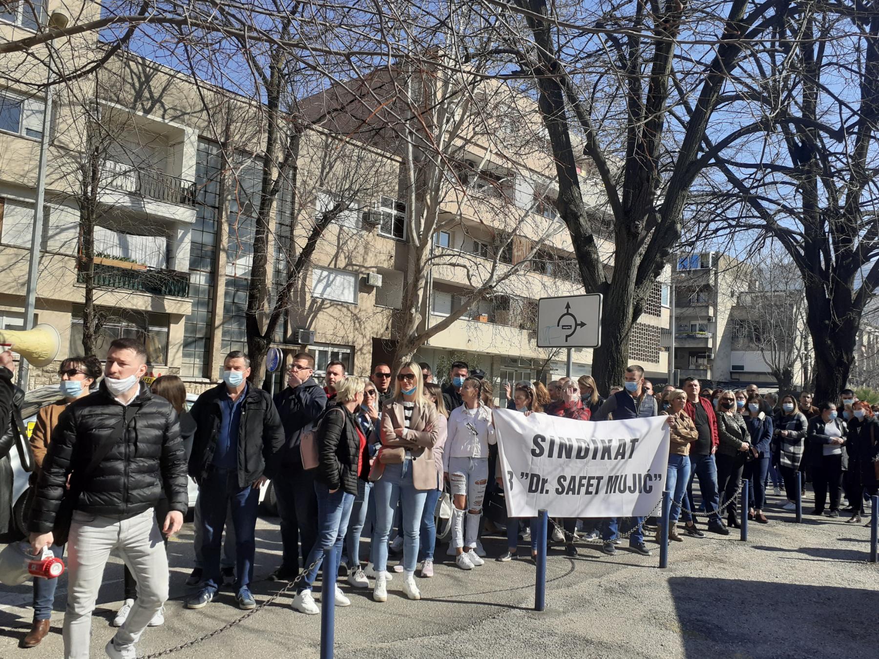 Još jedna prosvjedna šetnja zdravstvenih radnika u HNK
