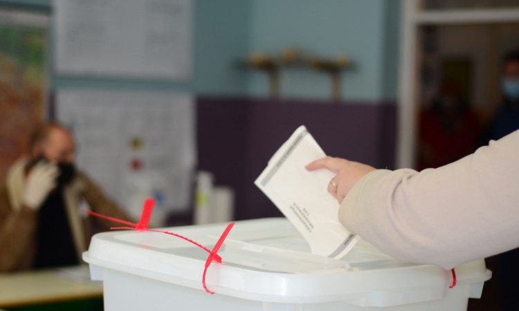 Ažurirani podaci CIK-a BiH: Do 16 sati glasalo 38,83 posto birača