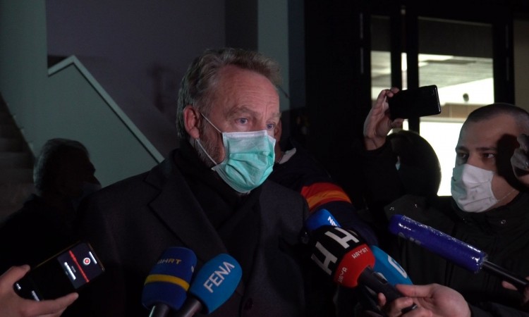 Izetbegović: Bilo je teških riječi, ali vrijeme je da to stane