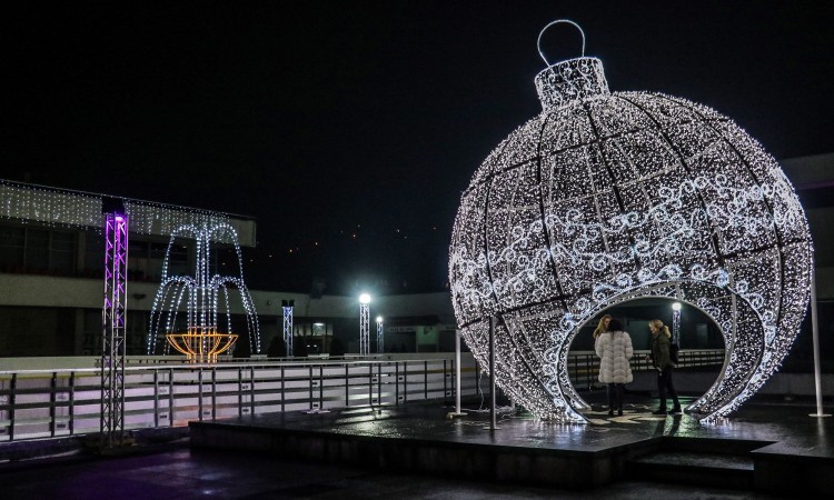 U Sarajevu otvorena 'Zimska čarolija na Skenderiji'