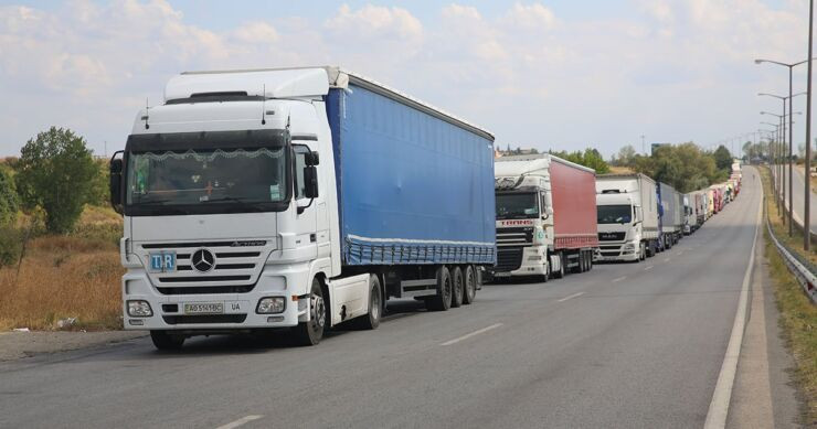 Prijevoznici iz BiH ogorčeni zbog “diskriminatorske odluke“ EU i odnosa bh. institucija - moguća blokada granica Unije