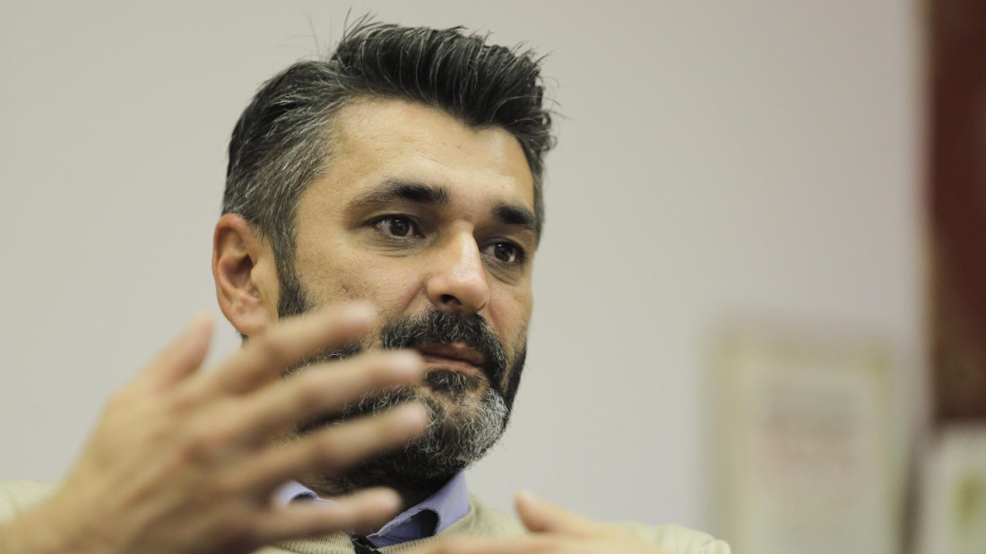 Za FR: Emir Suljagić
