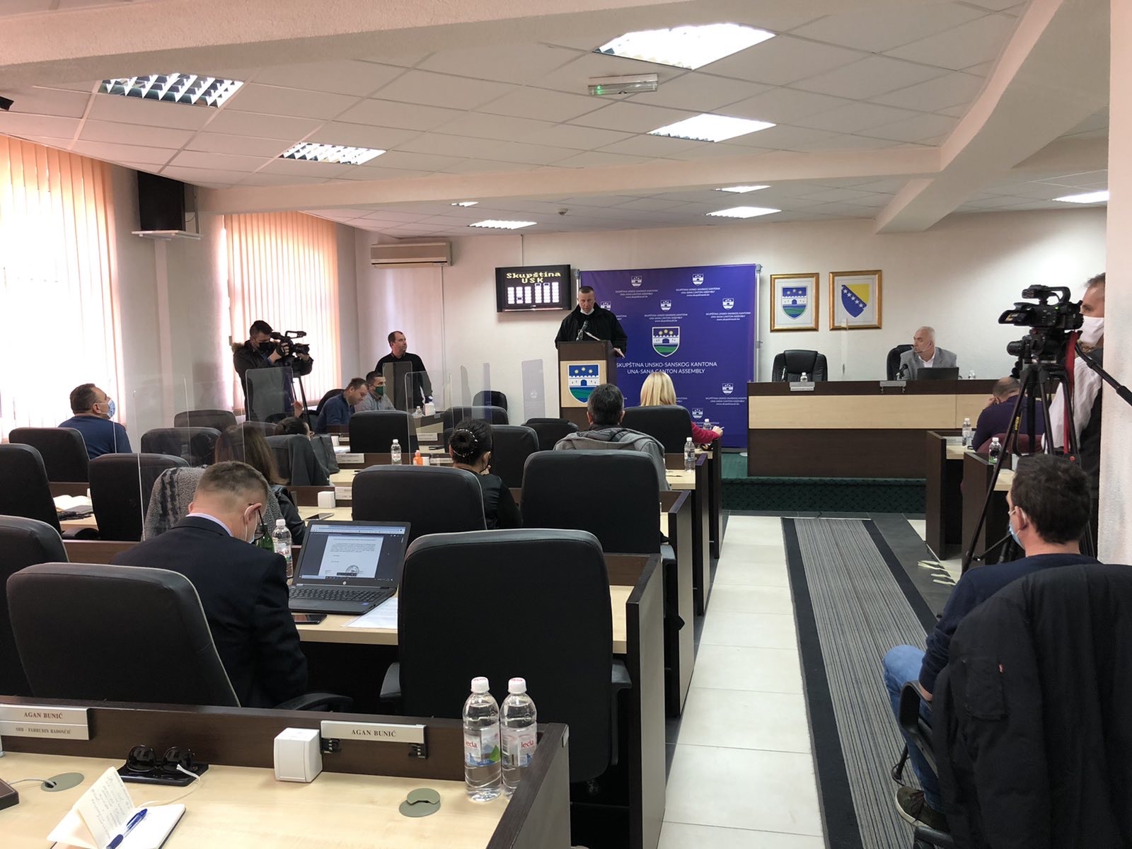 Skupština USK: Neprihvatljivo vraćanje migranata u Biru, narušit će se zdravstvena situacija u Bihaću!