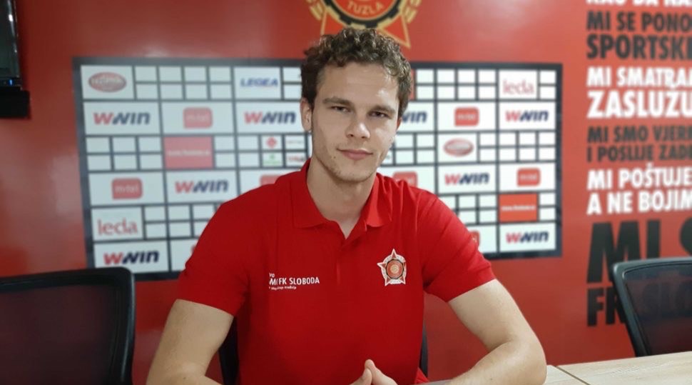 Kenin Devedžić potpisao trogodišnji ugovor sa FK Sloboda