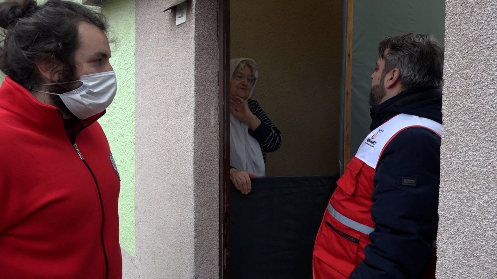 Humana akcija u prazničnim danima: "Taksisti dužna do penzije za lijekove"