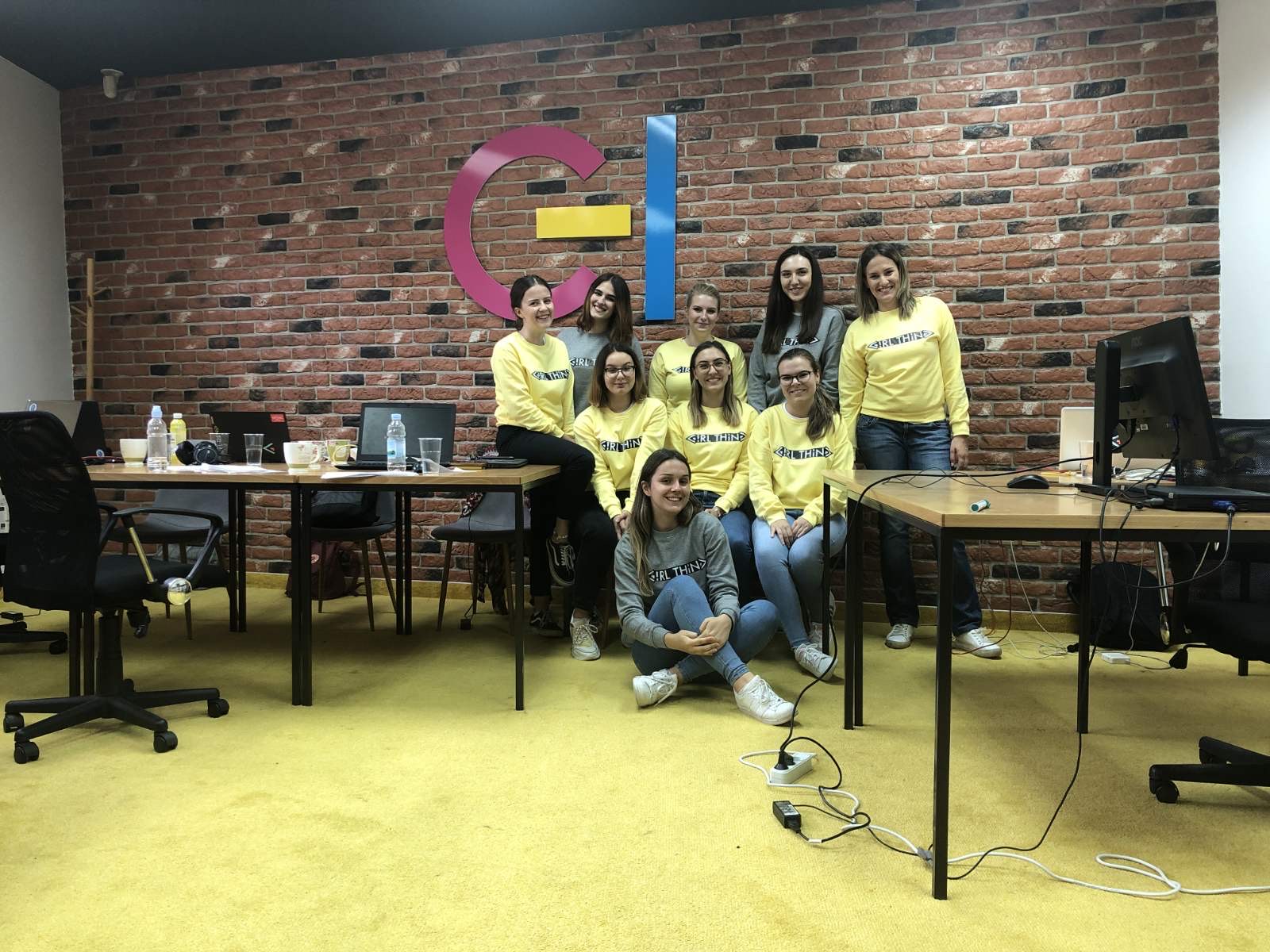 Udruženje GirlTHing iz Tuzle ruši stereotipe i osnažuje djevojke u IT sektoru