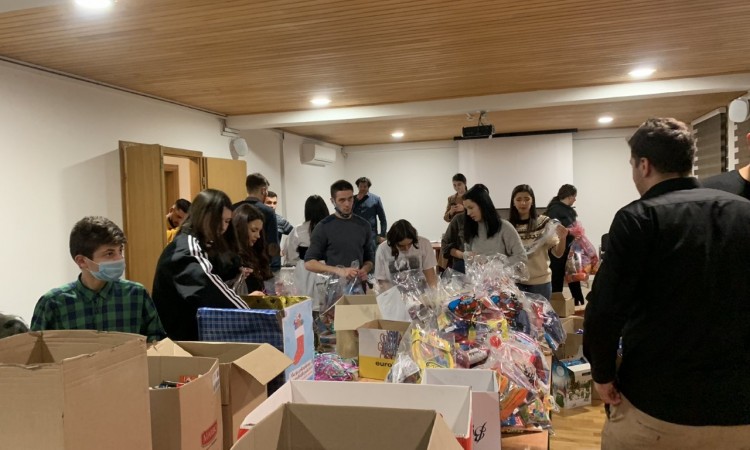 Mladi Goražda obezbijedili 350 paketića za djecu u stanju socijalne potrebe