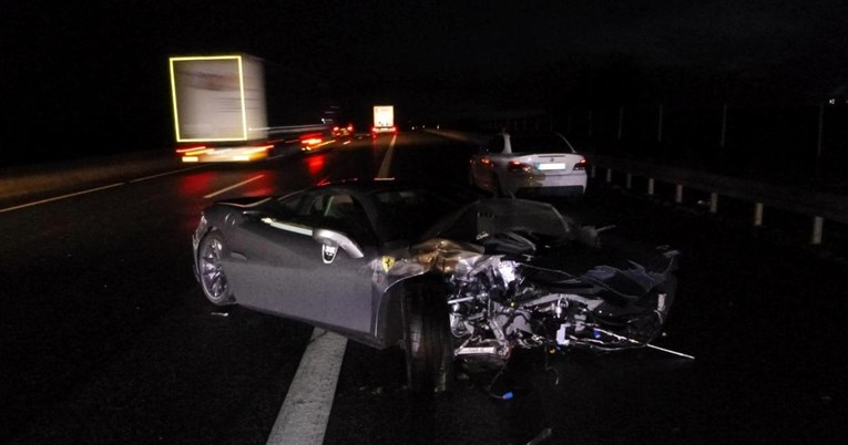 Kupio je novi Ferrari za 360.000 eura. Nakon šest sati ostalo je ovo