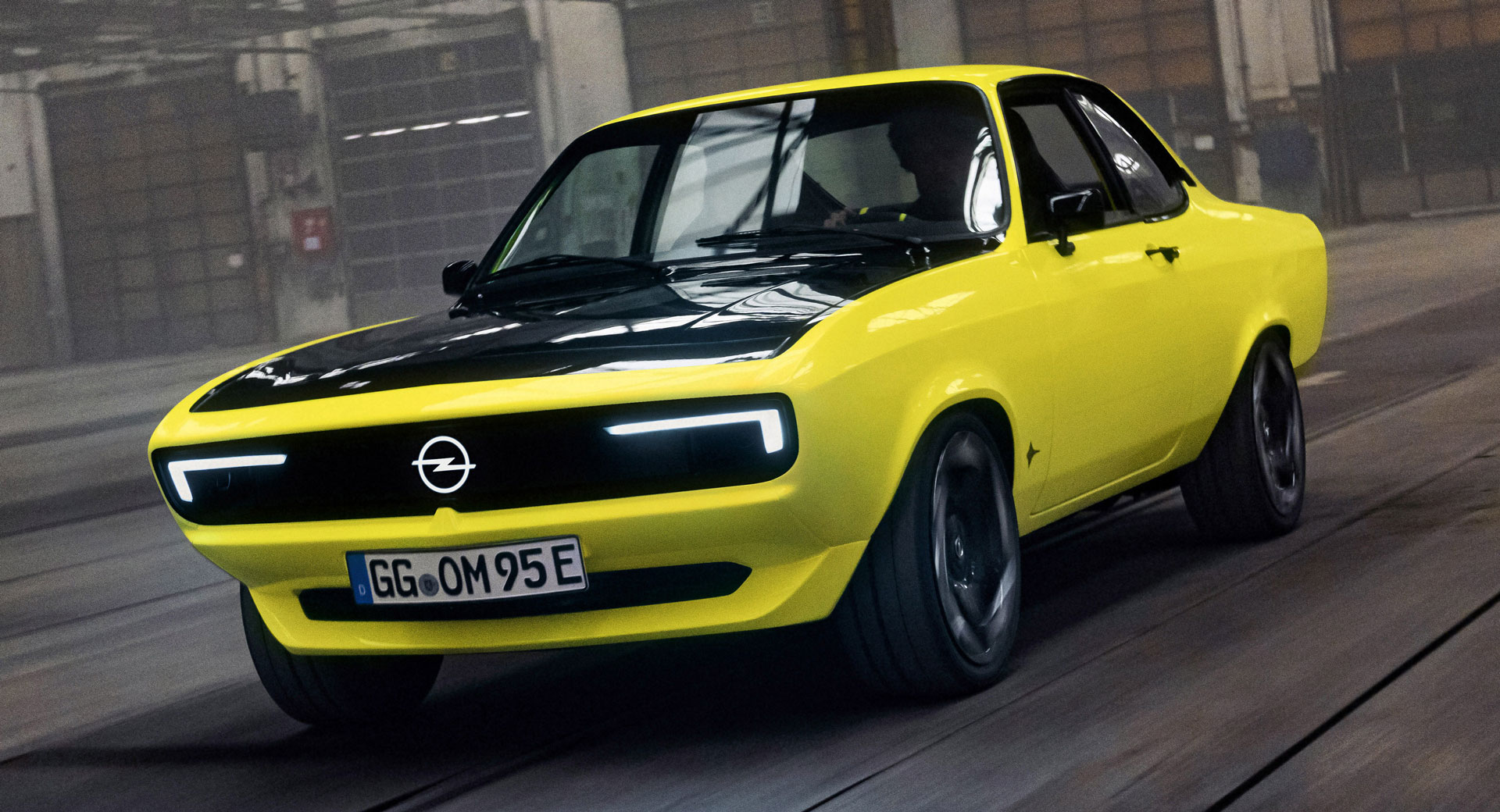 Opel razotkrio Mantu GSe ElektroMOD
