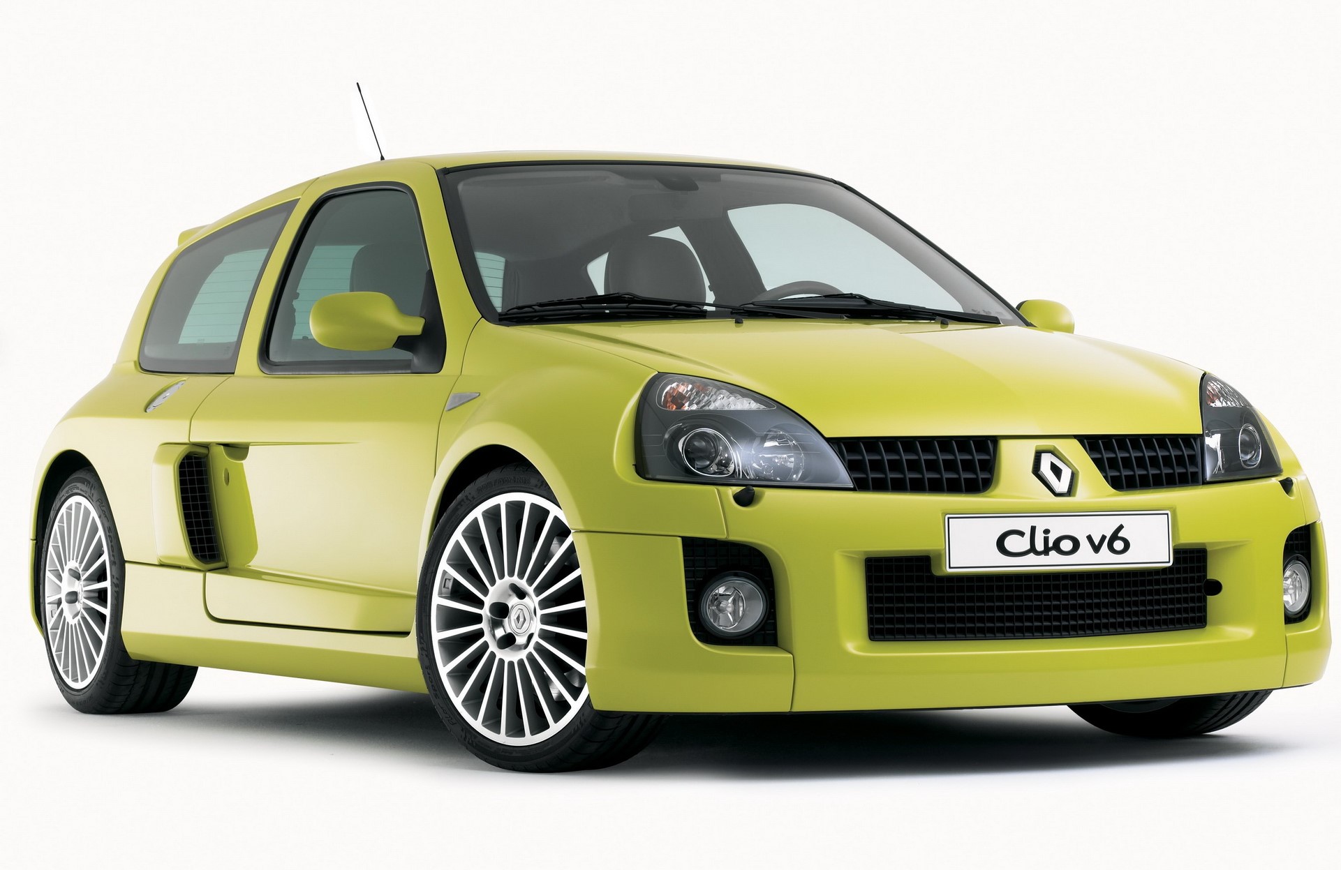 Renault Clio V6 slavi 20. rođendan