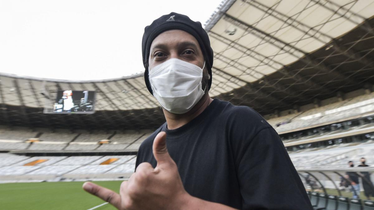 Ronaldinho pozitivan na koronavirus