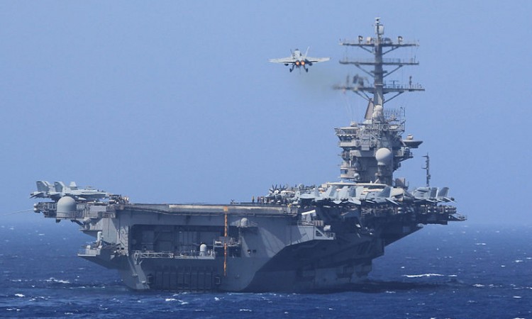 Povučen američki nosač aviona Nimitz iz Zaljeva