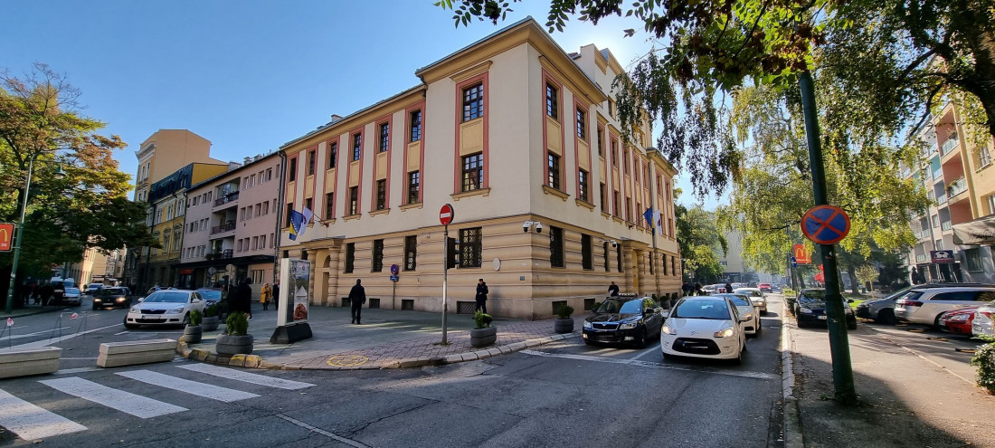 Optužena zbog sačinjavanja fiktivnih ugovora o zakupu za smještaj zastupnika u Federalnom parlamentu