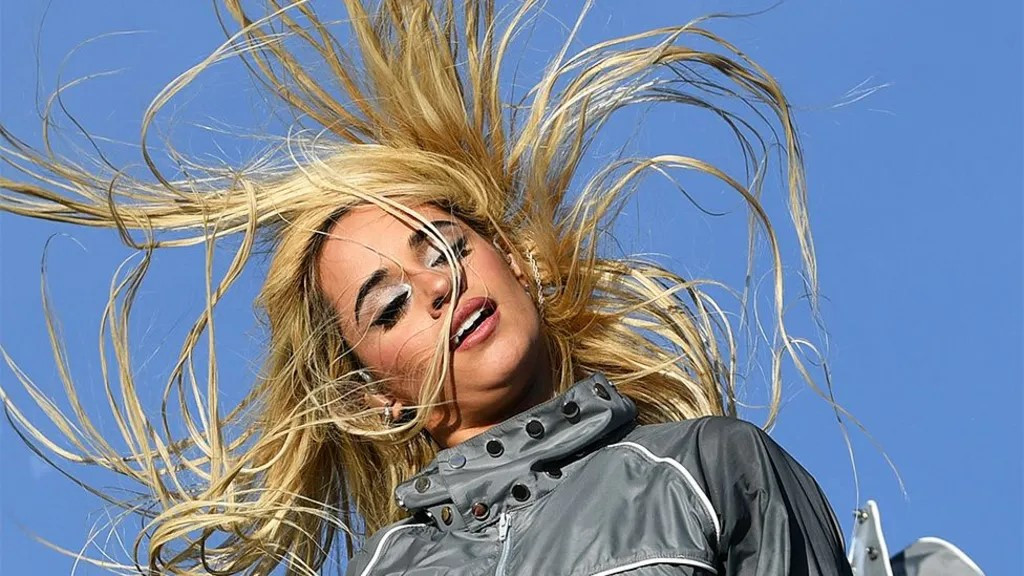 Camila Cabello objavila svoj četvrti album "C, XOXO"