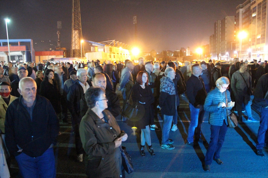 Opozicija u RS-u organizovala protest kod zgrade RTRS-a u Banjaluci