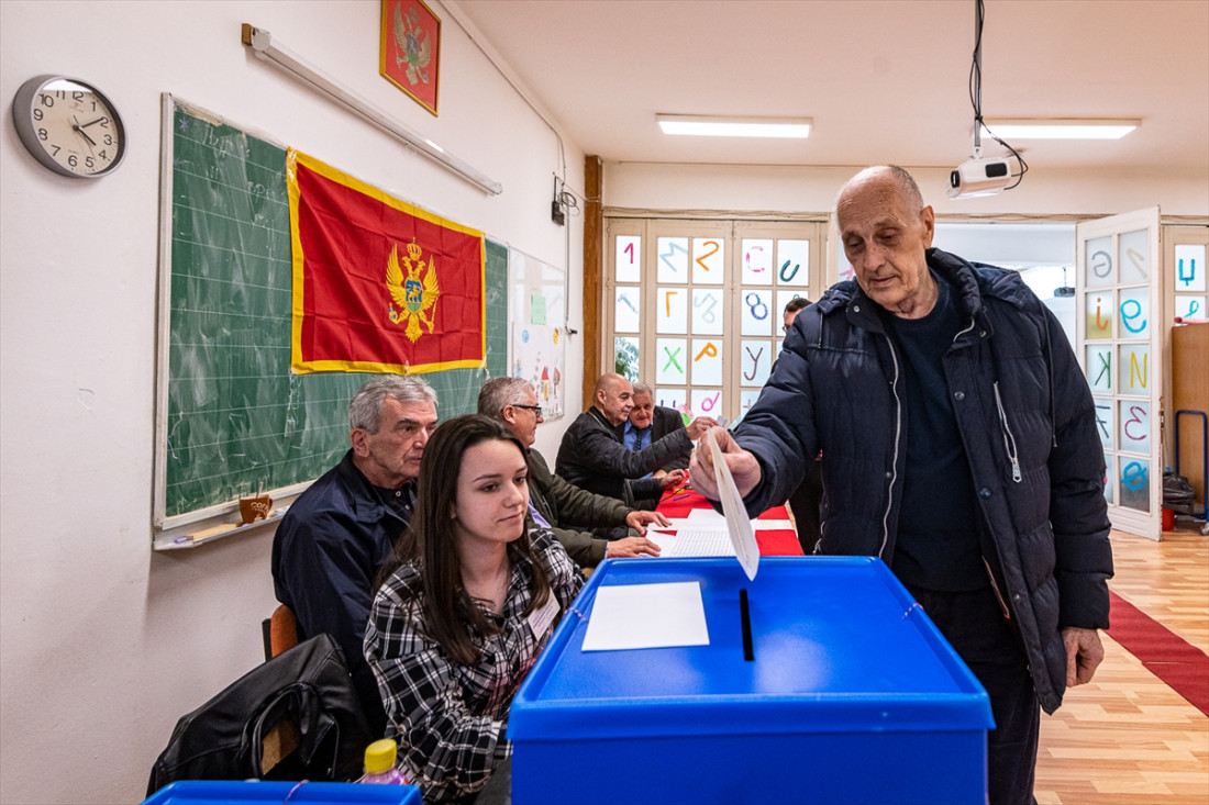 Predsjednički izbori u Crnoj Gori: Do 17 sati glasalo 58,7 odsto birača