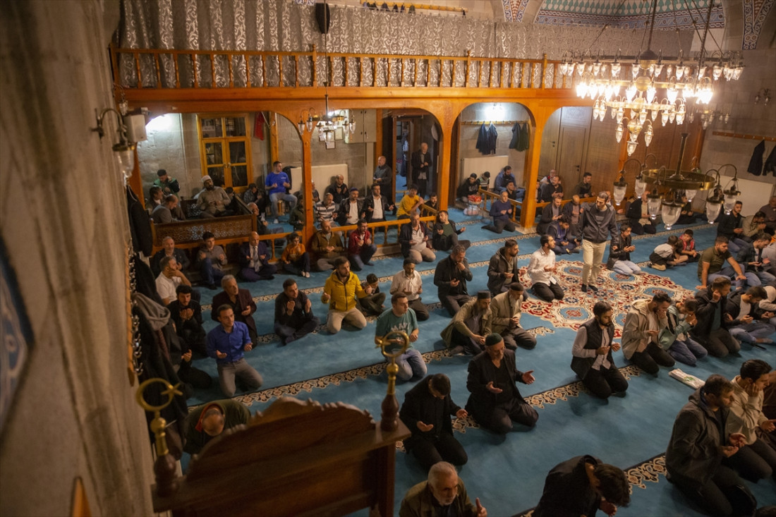 Muslimani širom svijeta obilježavaju dan rođenja Poslanika Muhammeda