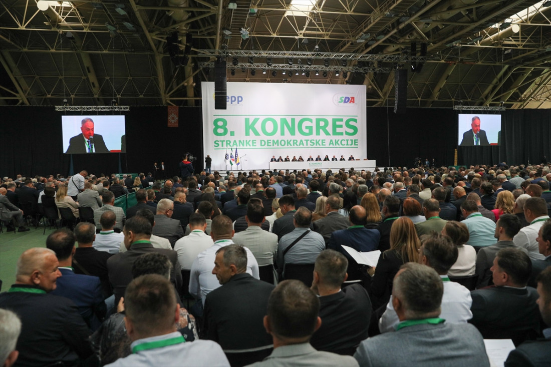 Izabrani članovi Glavnog odbora SDA